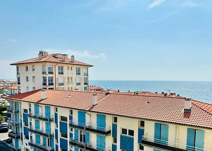 Vue De L'ocean A La Foret, La A Vos Pieds *