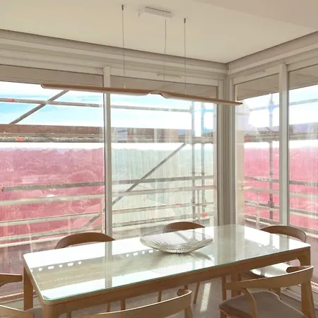 Vue De L'ocean A La Foret, La A Vos Pieds